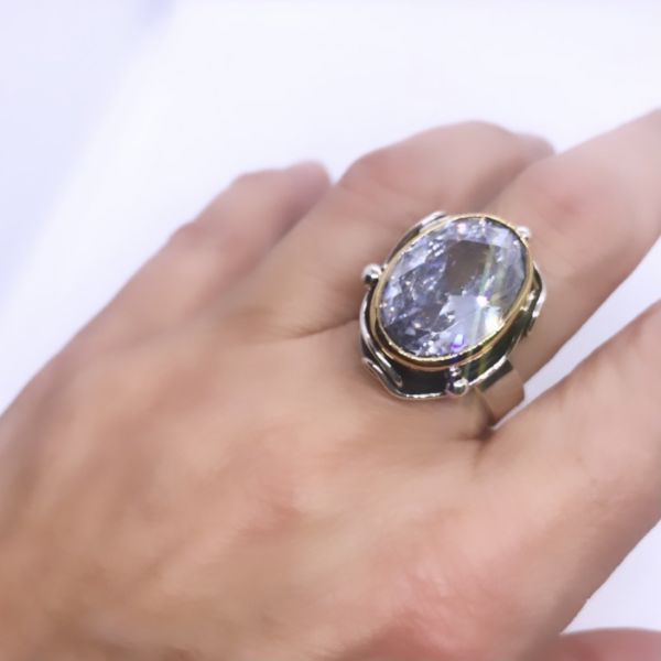 925 Ayar Gümüş Zirkon Oval Taşlı Otantik Yüzük