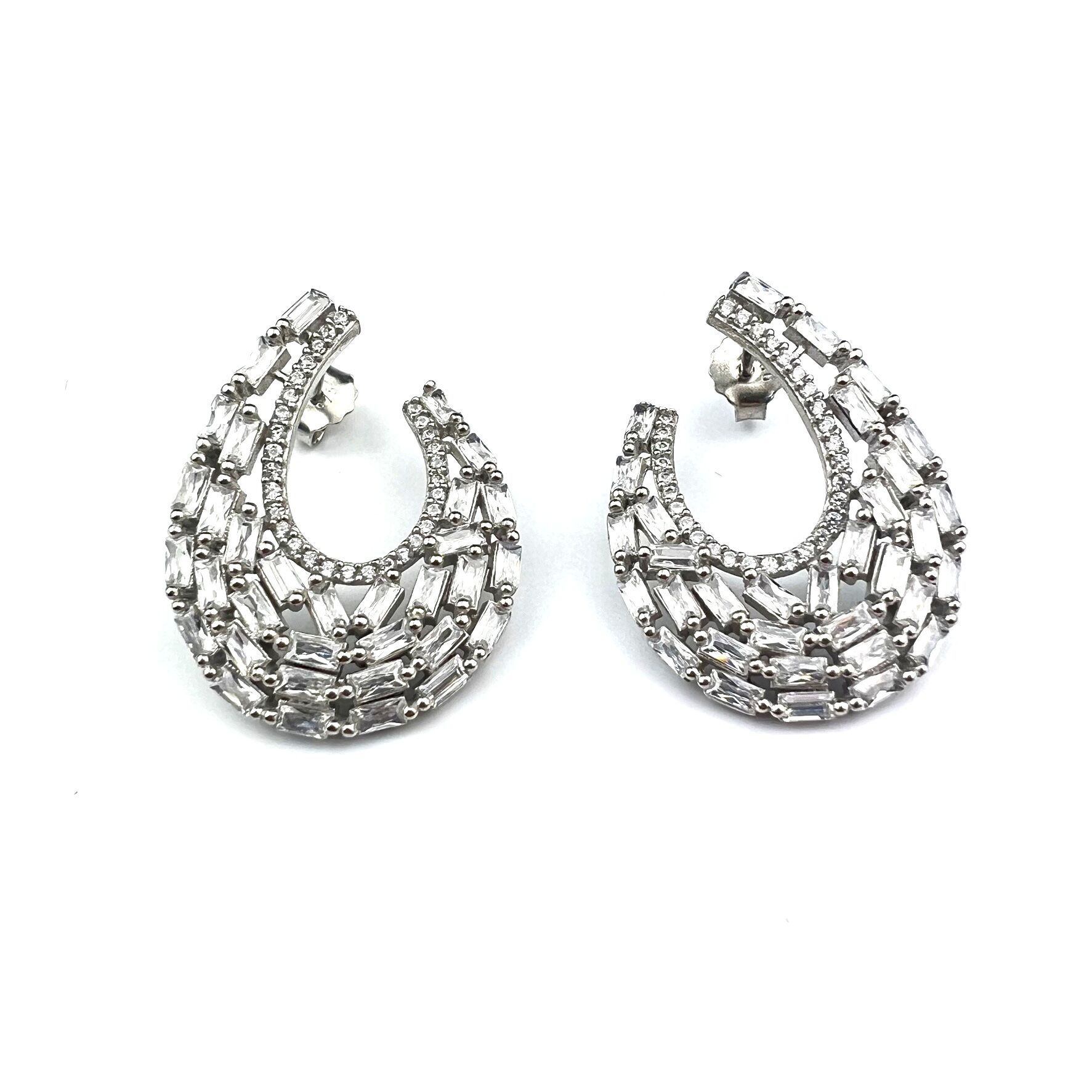 925 Ayar Gümüş Zirkon Baget Taşlı Tasarım C Küpe