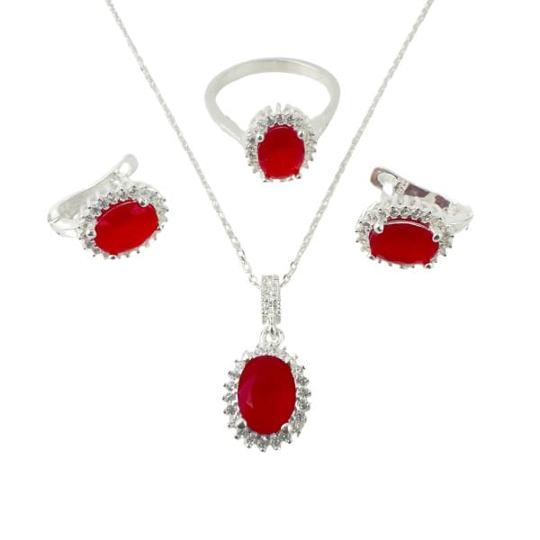 925 Ayar Gümüş Yakut Kırmızı  Anturajlı Oval Set
