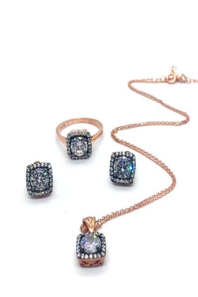 925 Ayar Gümüş Elmas Montürlü Modern Kare Gümüş Set Takım