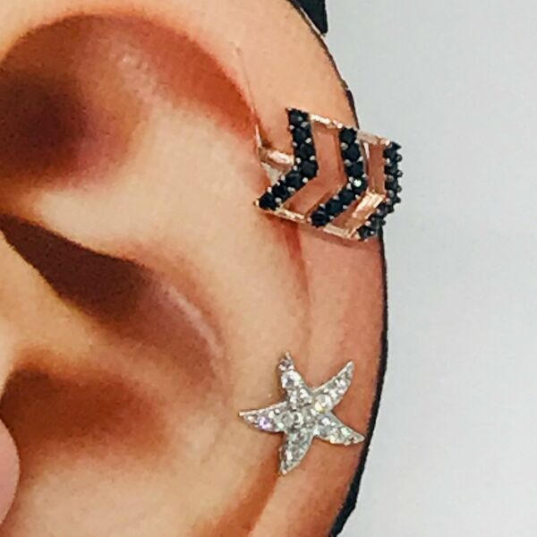 925 Ayar Gümüş Siyah Zirkon Taşlı Çavuş Earcuff Küpe