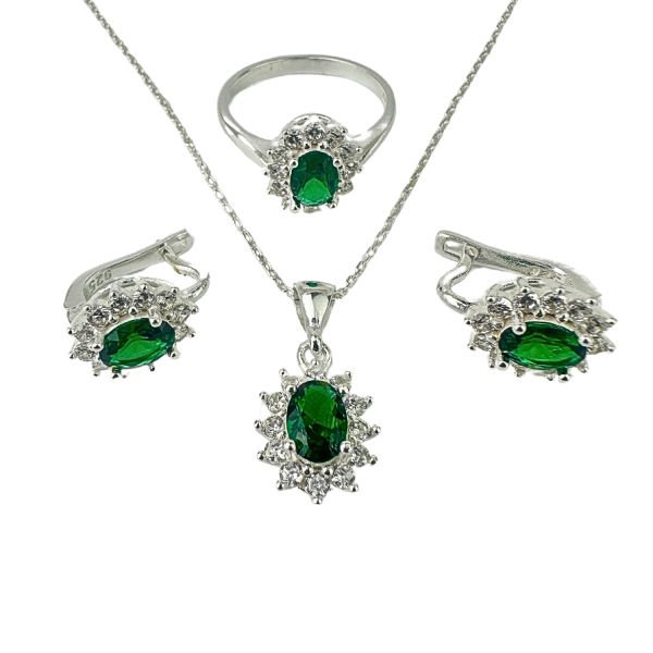 925 Ayar Gümüş Yeşil Taşlı Anturajlı Oval  Set