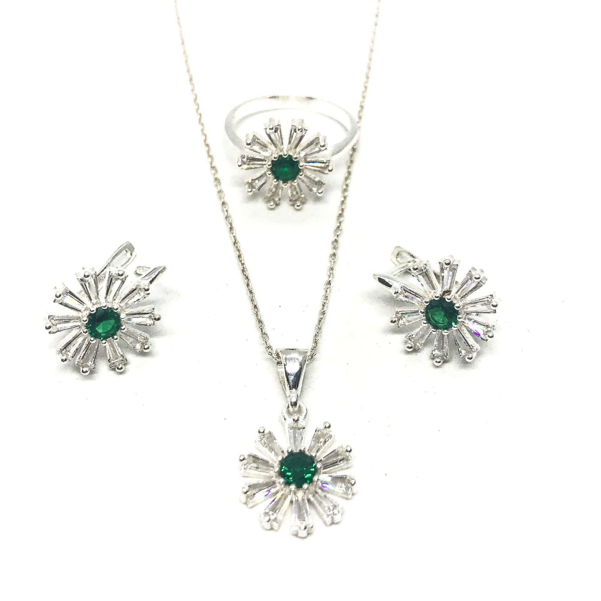 925 Ayar Gümüş Baget Zirkon Taşlı Tasarım Set