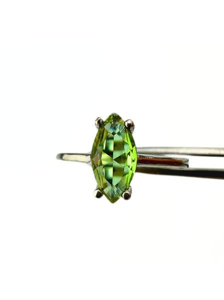 18k Solid Gold Sultanite ColorChange Shuttle Ring
